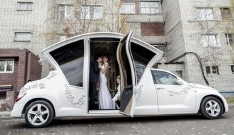 Свадебный лимузин Chrysler 300C Карета № А5000, белый