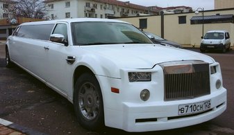 Свадебный лимузин Chrysler 300C Limousine № О5376, белый