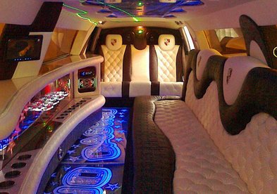 Лимузин на свадьбу № А4991 - Транспортная компания Автолюкс