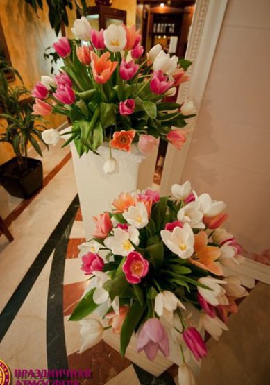 Цветочная композиция П9132 - Салон цветов Праздничная Атмосфера