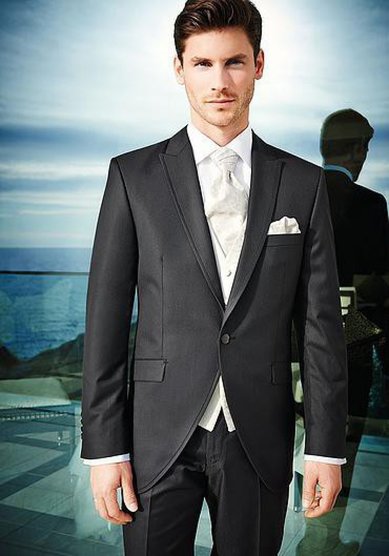 Свадебный мужской костюм T2598 - Салон костюмов Topaza Pella